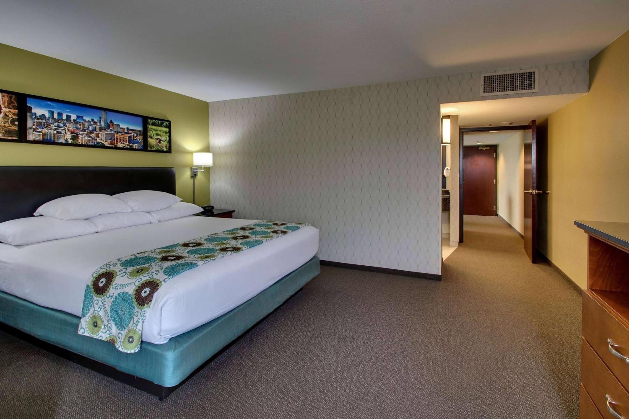 Heritage Inn & Suites The Woodlands, Trademark By Wyndham Exterior photo