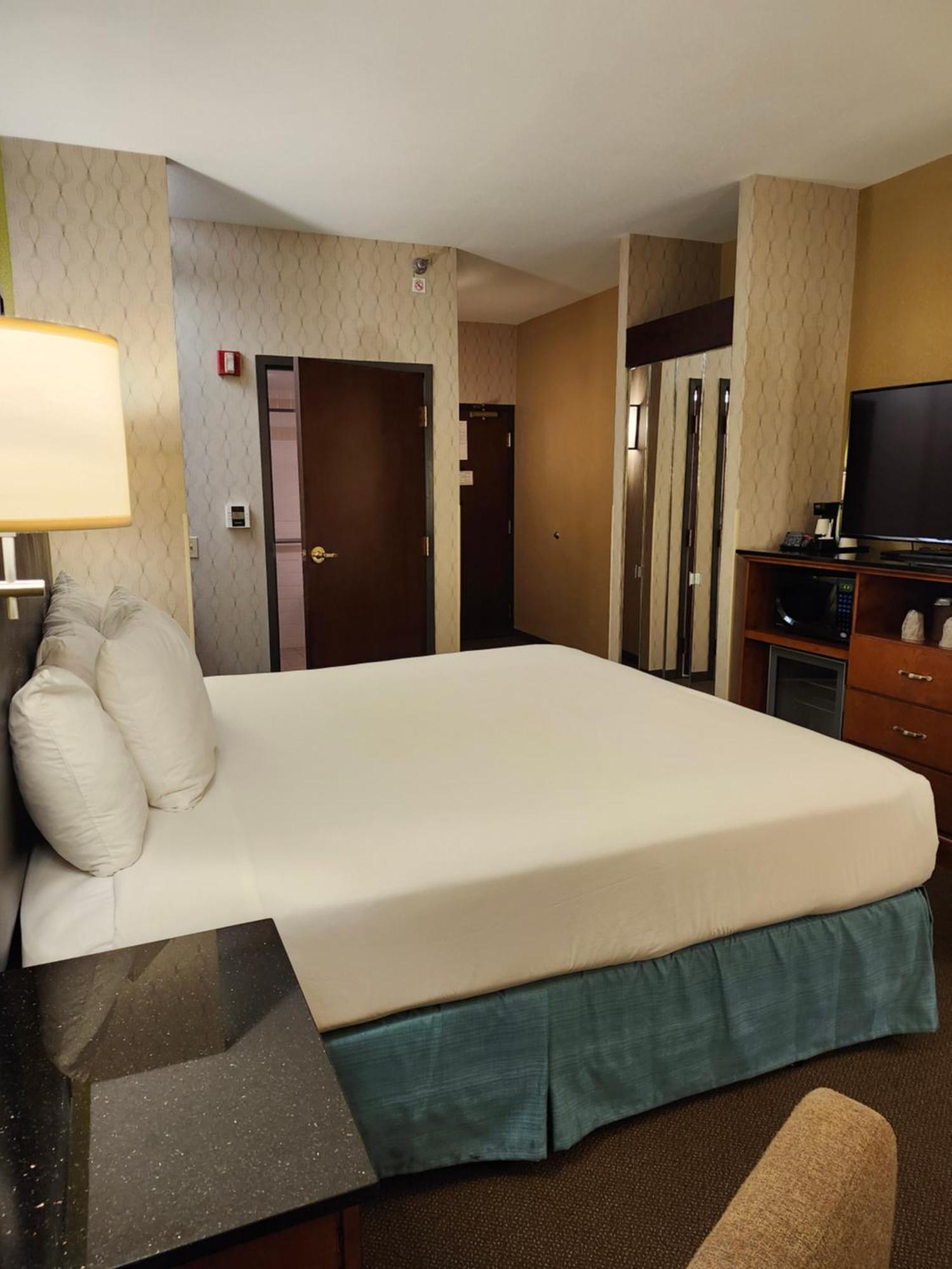 Heritage Inn & Suites The Woodlands, Trademark By Wyndham Exterior photo